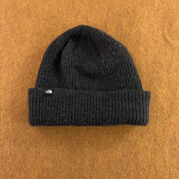 The North Face Other - The North Face Unisex OS Black Ribbed Knit Cuffed Logo Patch Beanie Hat New